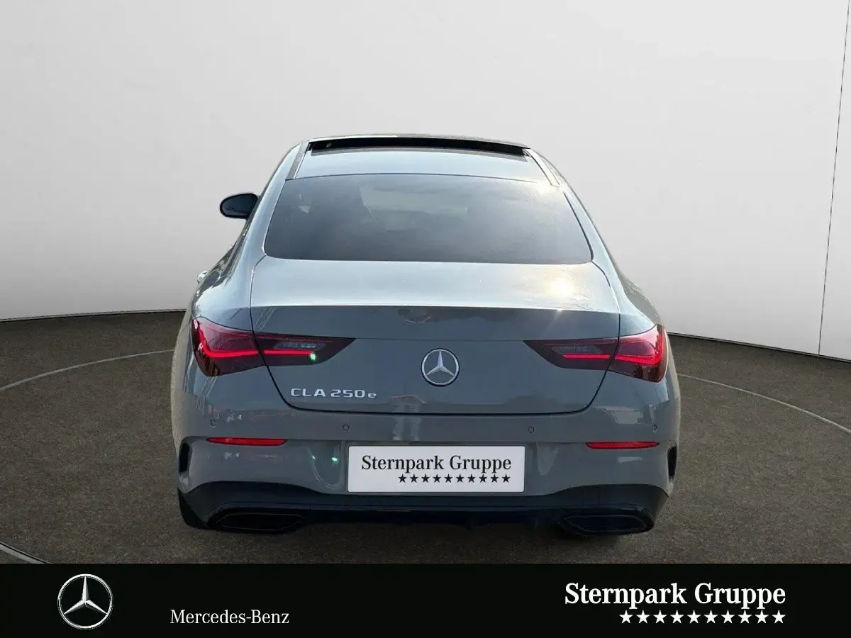 Gebraucht Mercedes CLA250 AMG 163 PS (119 kW) 2025 Grau Coupé