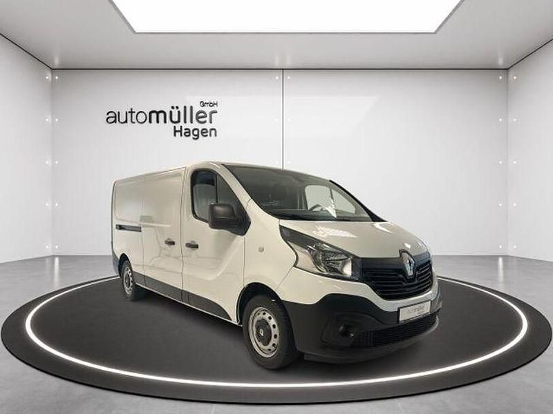 Gebraucht Renault Trafic Komfort 146 PS (107 kW) 2019 Weiß Van / Kleinbus