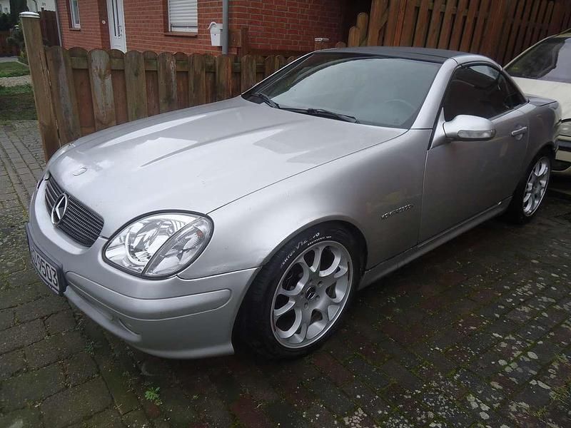 Silber Gebraucht 2000 Mercedes SLK230 Cabrio | 2.500 € (Superpreis) - Bild 1/4
