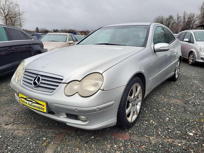 Gebraucht Mercedes C180 129 PS (94 kW) 2001 Grau Coupé