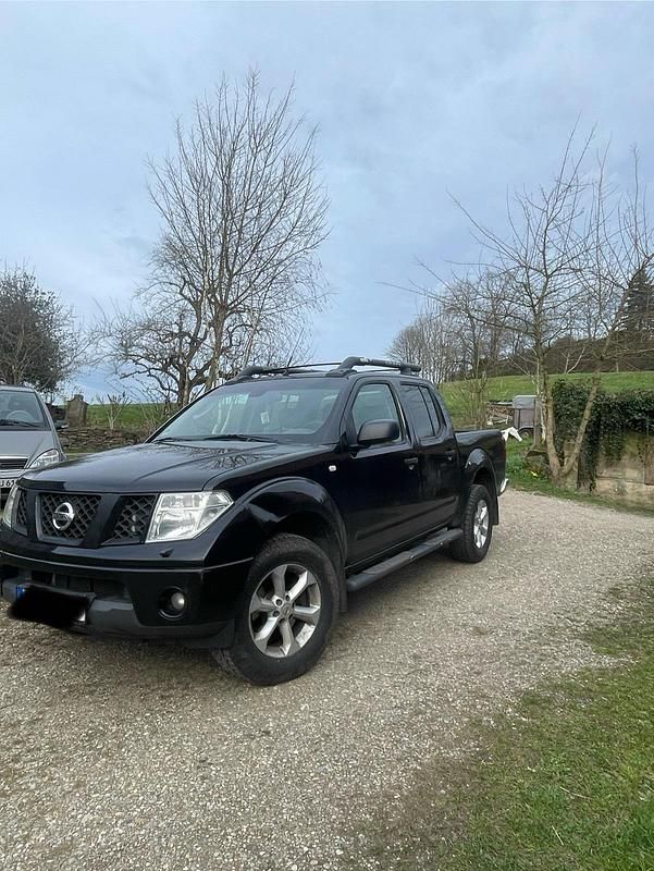 Gebraucht Nissan Navara 171 PS (125 kW) 2005 Schwarz Pickup