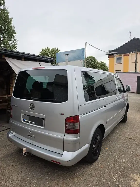 Gebraucht VW Multivan 131 PS (96 kW) 2003 Silber Van / Kleinbus