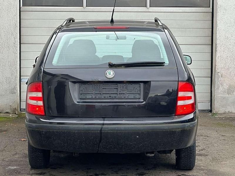 Gebraucht Skoda Fabia Ambiente 80 PS (58 kW) 2006 Schwarz Kleinwagen