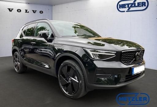 Gebraucht Volvo XC40 Plus 163 PS (119 kW) 2025 Schwarz SUV