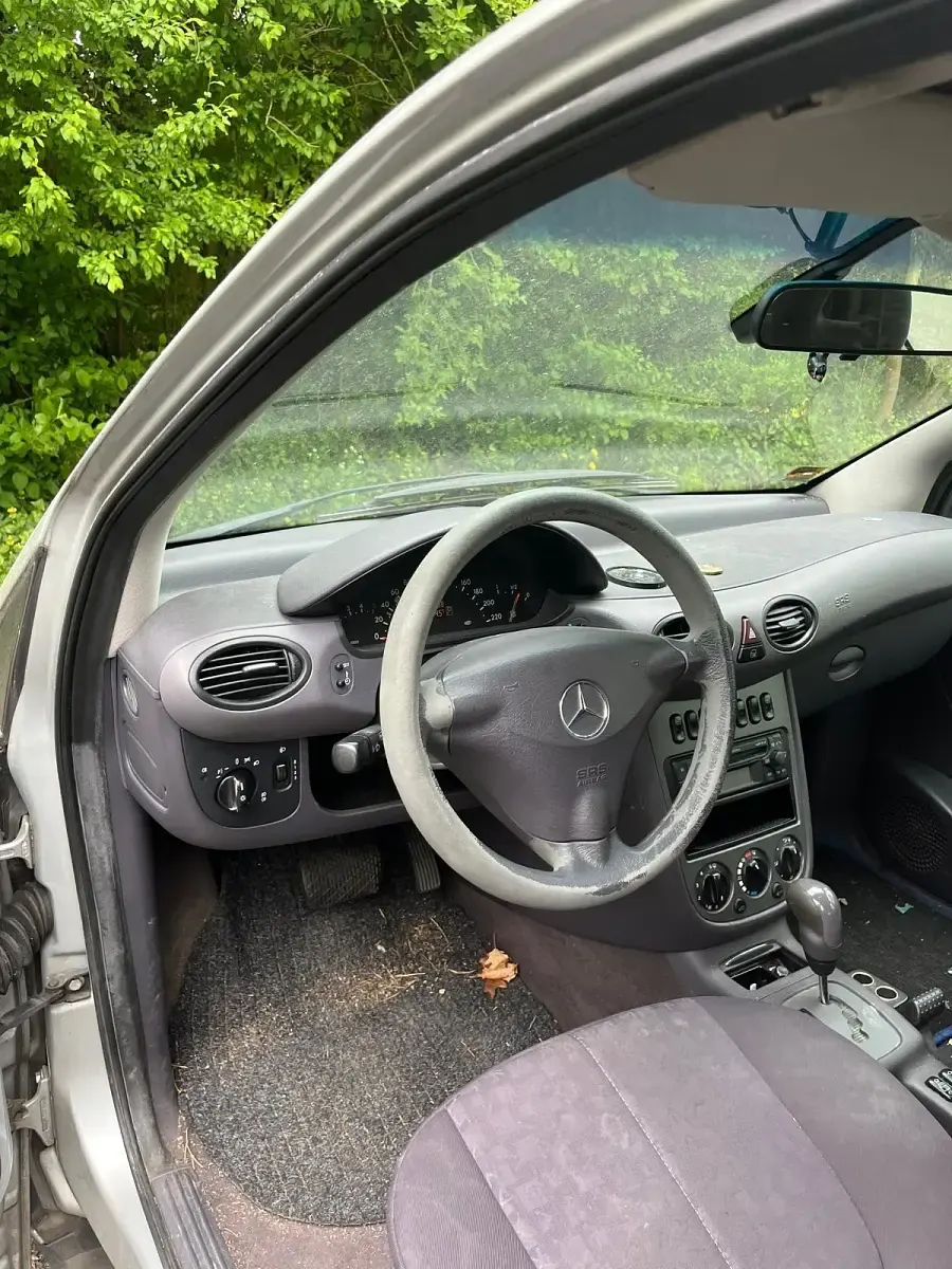 Gebraucht Mercedes A170 95 PS (69 kW) 2004 Silber Kleinwagen