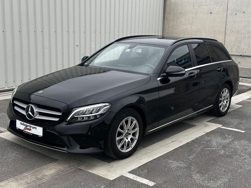Gebraucht Mercedes C200 150 PS (110 kW) 2018 Schwarz Kombi