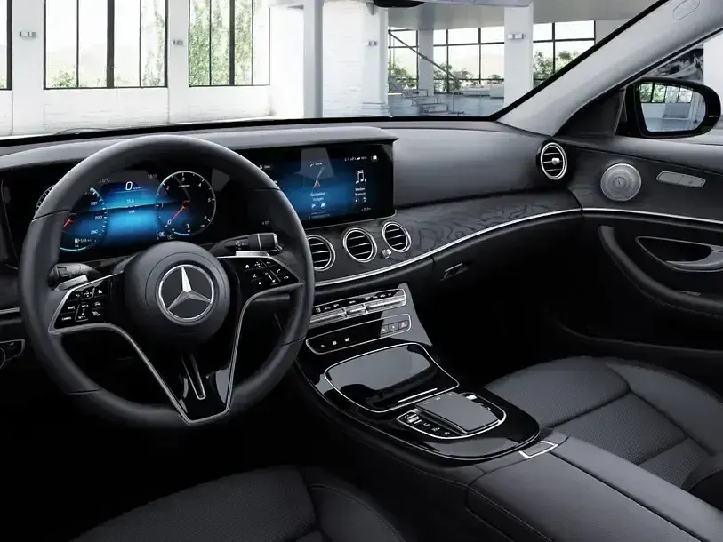 Second-hand Mercedes E220 Avantgarde 200 CP (147 kW) 2023 Argintiu Berlinǎ