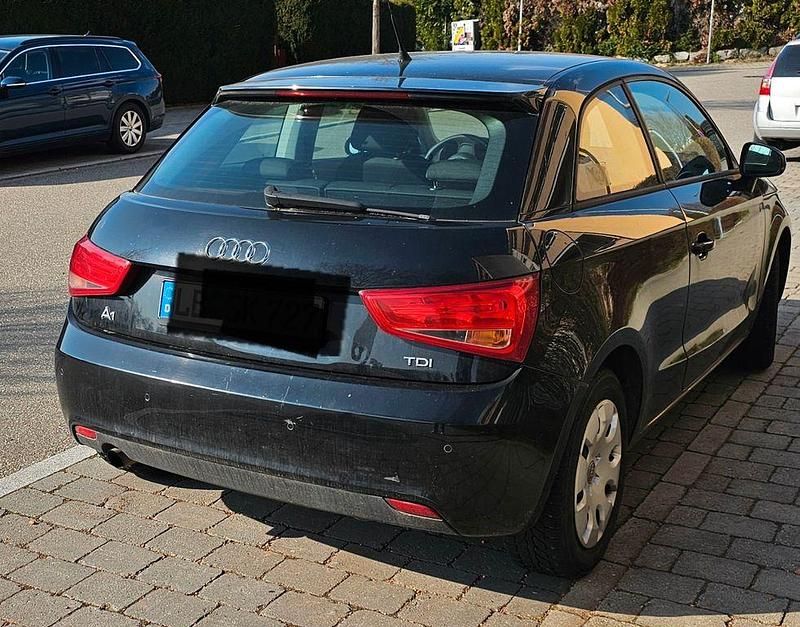 Gebraucht Audi A1 Ambition 105 PS (77 kW) 2011 Schwarz Kleinwagen