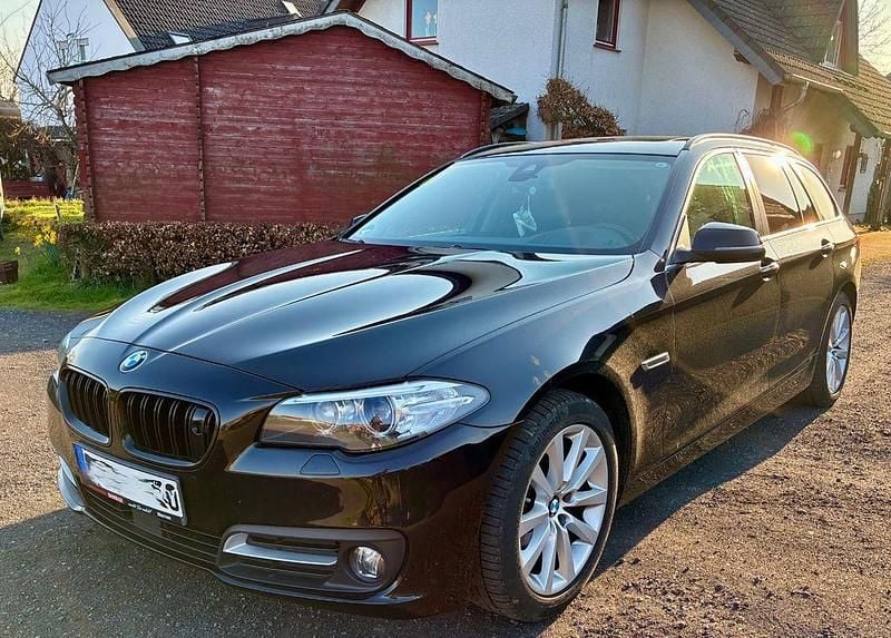 Gebraucht BMW 530 Luxury Line 258 PS (189 kW) 2017 Schwarz Kombi