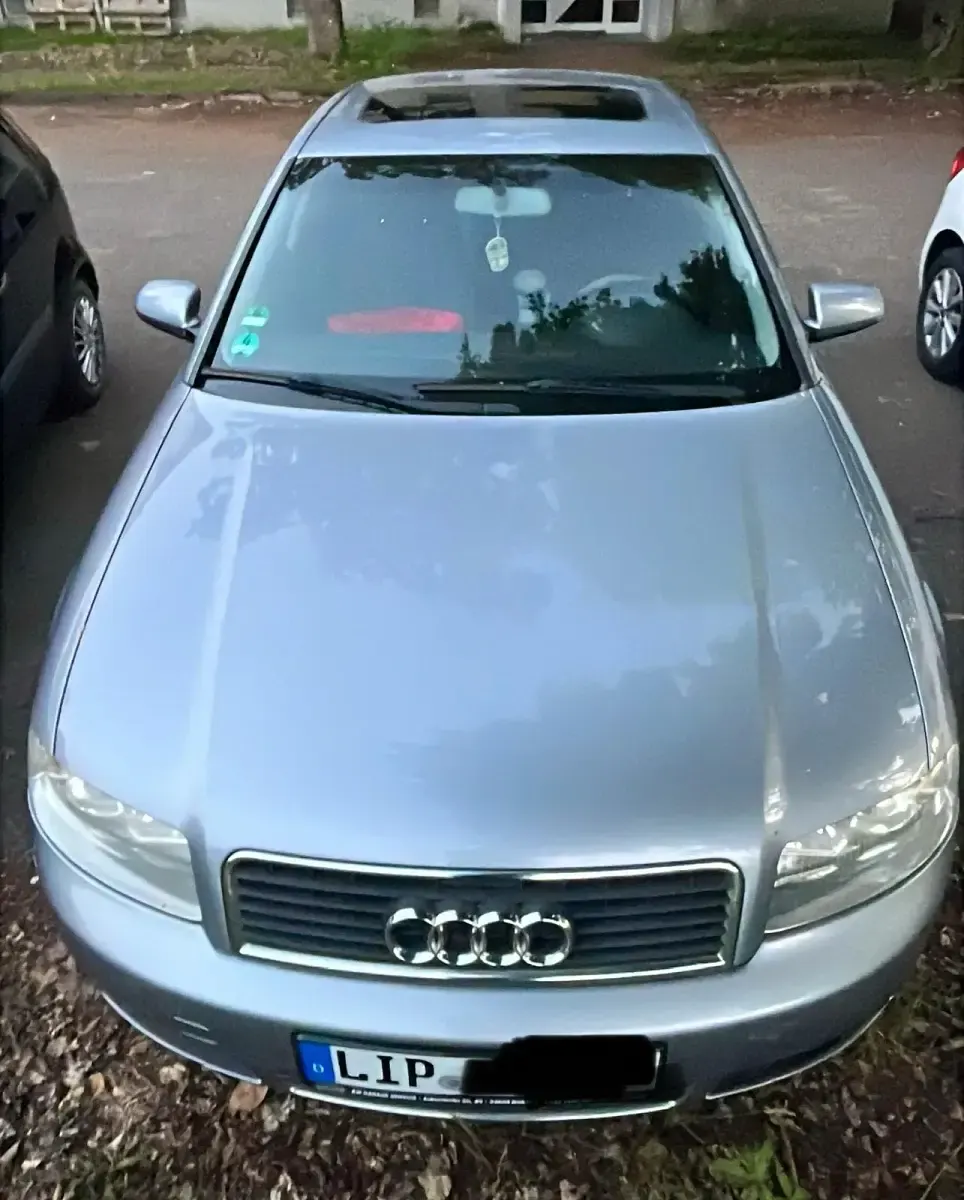 Gebraucht Audi A4 130 PS (95 kW) 2004 Silber Limousine