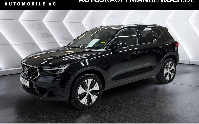 Gebraucht Volvo XC40 Core 163 PS (119 kW) 2025 Schwarz SUV