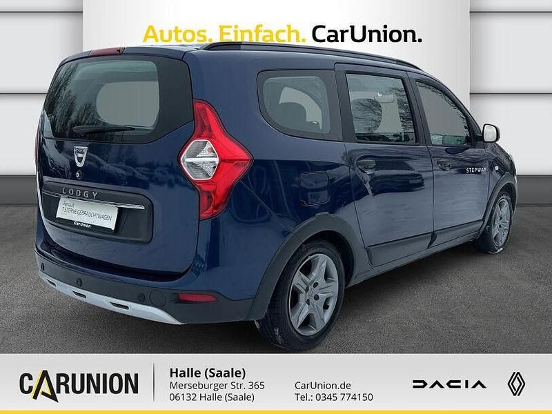 Gebraucht Dacia Lodgy Stepway 102 PS (75 kW) 2019 Kosmosblau metallic Van / Kleinbus