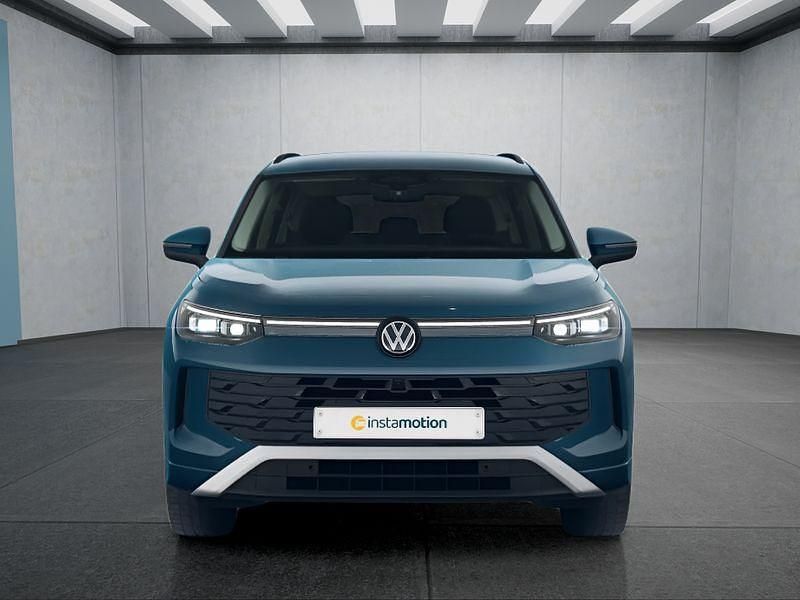 Gebraucht VW Tayron 150 PS (110 kW) 2025 Blau SUV