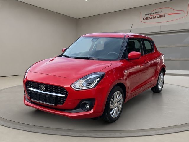 Rot Gebraucht 2022 Suzuki Swift Limousine | 15.900 € (Fairer Preis) - Bild 1/4