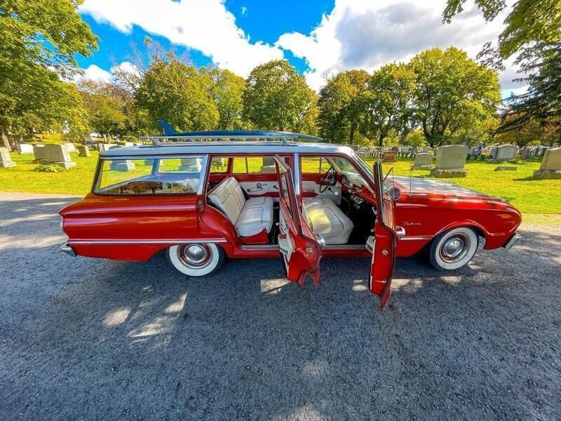 Rot Gebraucht 1962 Ford Falcon Kombi | 9.800 € - Bild 1/4