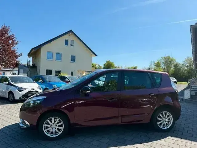 Gebraucht Renault Scénic III LIMITED Deluxe 132 PS (97 kW) 2015 Andere Limousine