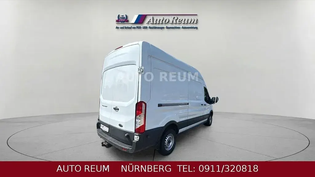 Używany Ford Transit 125 KM (91 kW) 2015 Biały Minivan