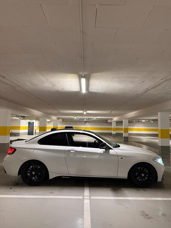 Gebraucht BMW M240 M Sport 400 PS (294 kW) 2016 Weiß Coupé