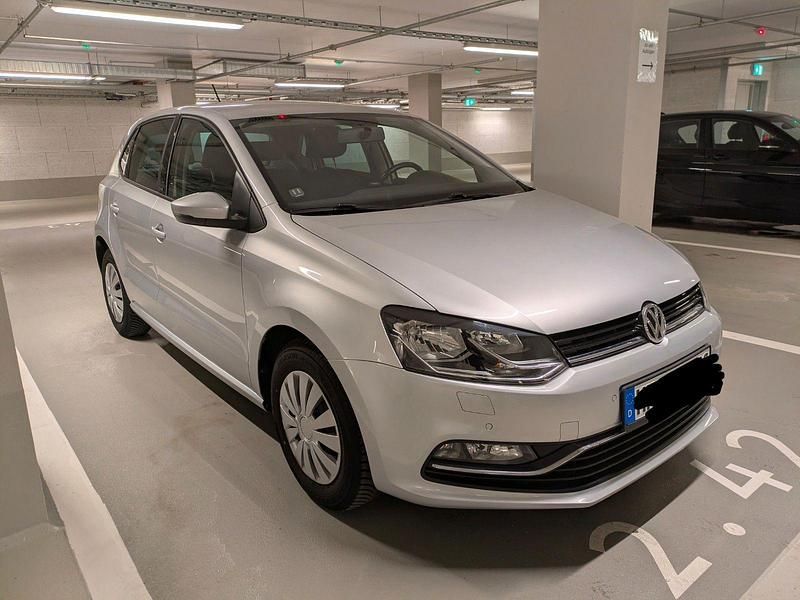 Gebraucht VW Polo Allstar 60 PS (44 kW) 2016 Silber Kleinwagen