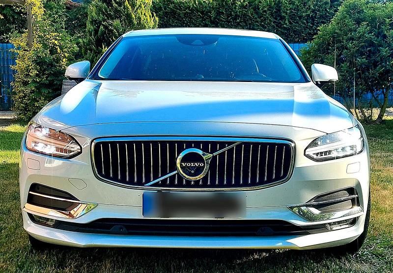 Gebraucht Volvo S90 190 PS (139 kW) 2016 Weiß Limousine