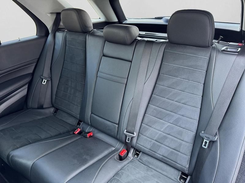 Gebraucht Mercedes GLE300 AMG 200 PS (147 kW) 2022 Szary Limousine