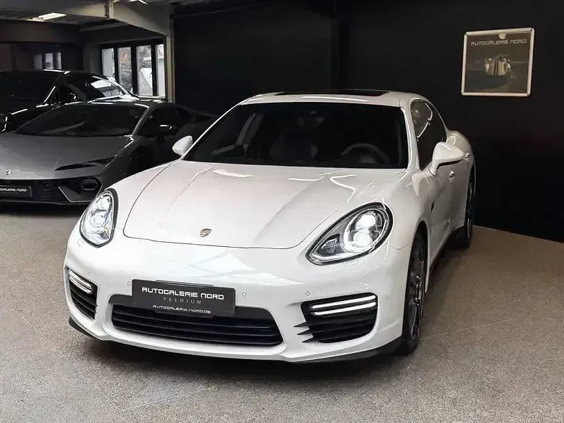 Gebraucht Porsche Panamera GTS 441 PS (324 kW) 2014 Weiß Kleinwagen
