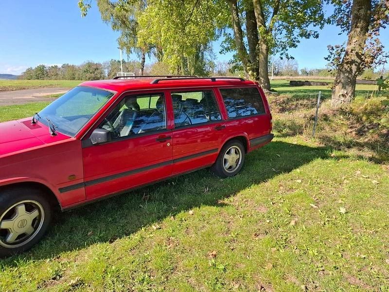 Gebraucht Volvo 940 SE 111 PS (81 kW) 1994 Rot Kombi
