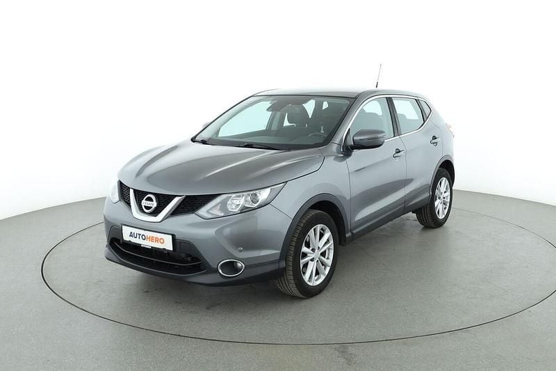 Grau Gebraucht 2017 Nissan Qashqai Acenta SUV | 15.050 € (Etwas zu teuer) - Bild 1/3