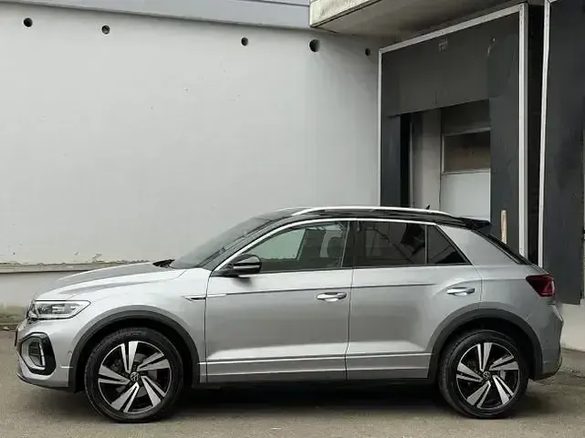 Gebraucht VW T-Roc IQ Drive 116 PS (85 kW) 2022 Silber SUV