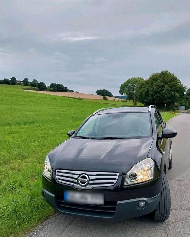 Gebraucht Nissan Qashqai +2 Visia 141 PS (103 kW) 2009 Schwarz SUV