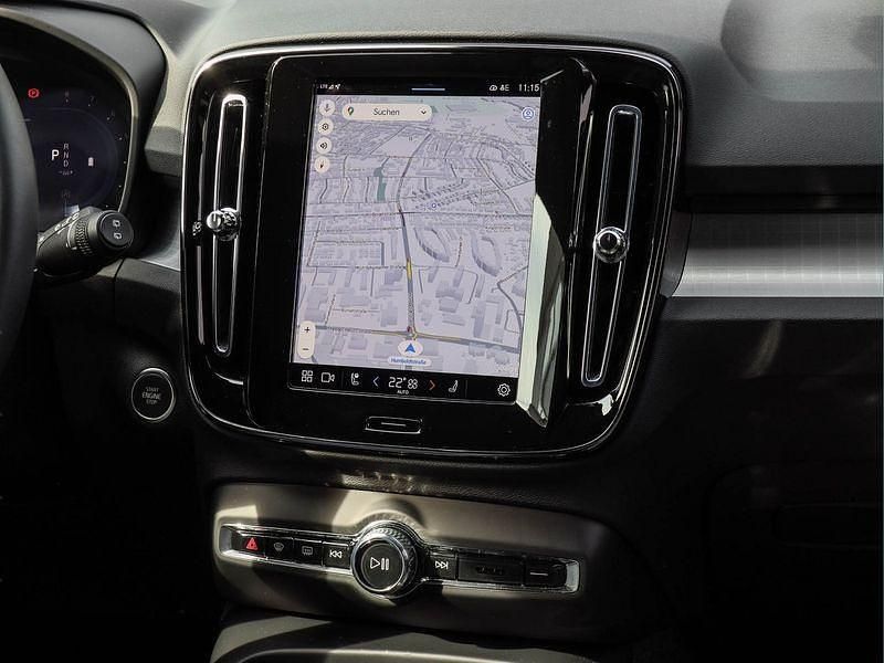 Gebraucht Volvo XC40 Plus 163 PS (119 kW) 2025 Grau SUV