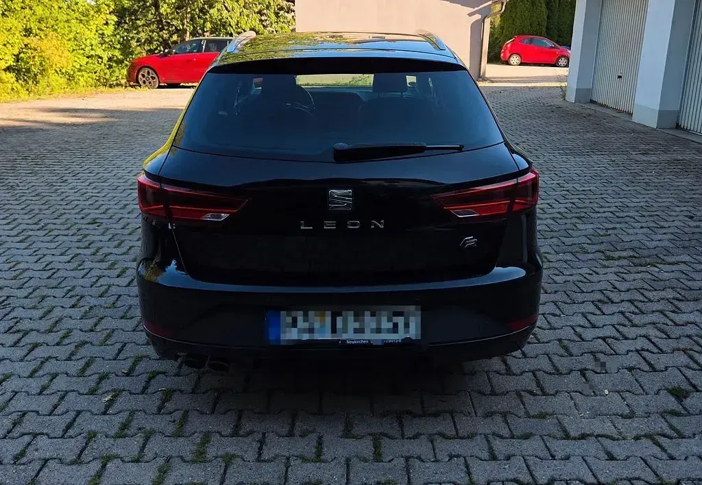 Gebraucht Seat Leon ST FR 179 PS (131 kW) 2018 Schwarz Kombi