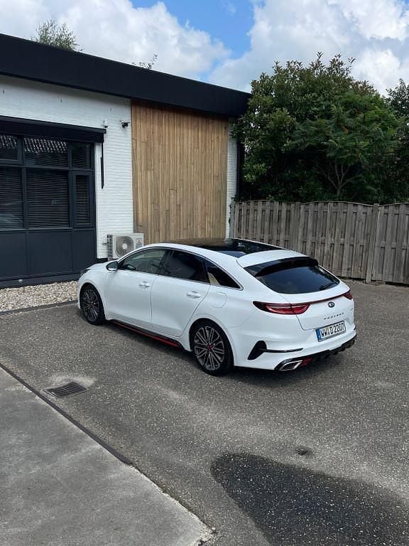 Gebraucht Kia ProCeed GT 204 PS (150 kW) 2021 Weiß Kombi