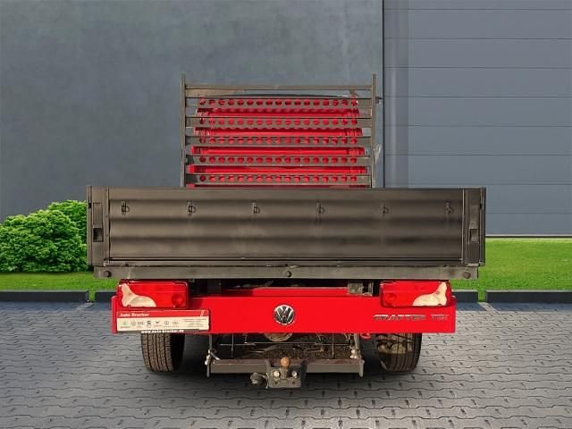 Gebraucht VW Crafter 136 PS (100 kW) 2015 Rot Van