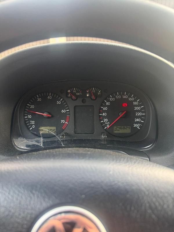 Gebraucht VW Golf III 100 PS (73 kW) 1998 Grau Limousine