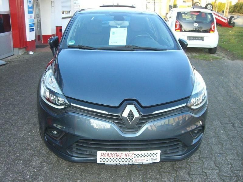 Gebraucht Renault Clio IV 118 PS (86 kW) 2018 Grau Limousine
