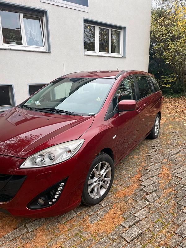 Gebraucht Mazda 5 116 PS (85 kW) 2011 Rot Van / Kleinbus