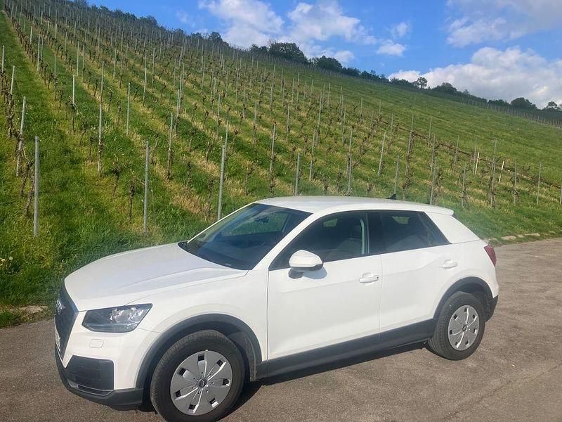 Second-hand Audi Q2 116 CP (85 kW) 2019 Alb SUV