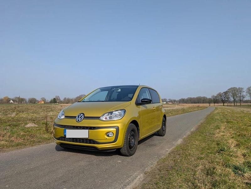 Gebraucht VW up! high up! 75 PS (55 kW) 2017 Gelb Kleinwagen