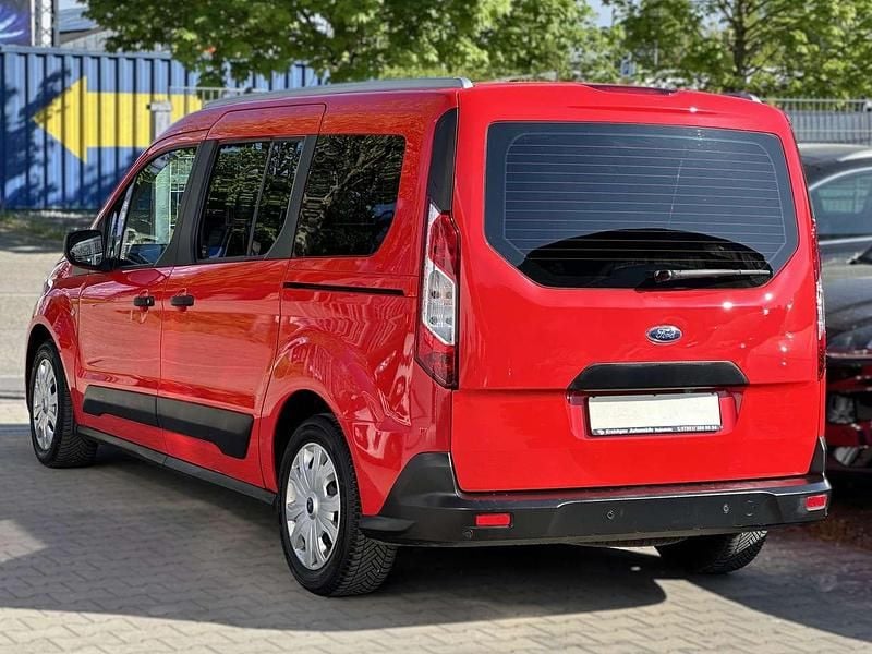 Używany Ford Transit 101 KM (74 kW) 2022 Czerwony Minivan