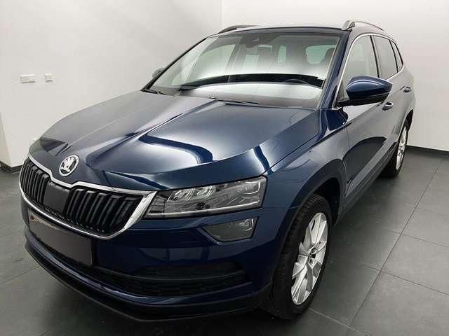 Blau metallic Gebraucht 2019 Skoda Karoq Style SUV | 23.550 € (Etwas zu teuer) - Bild 1/4