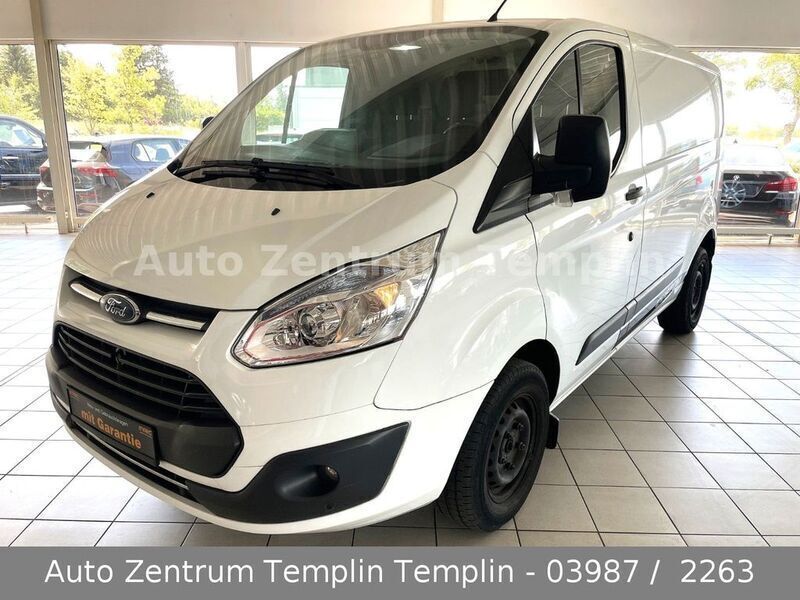 Weiß Gebraucht 2018 Ford Transit Custom Trend Van / Kleinbus | 17.499 € (Guter Preis) - Bild 1/4