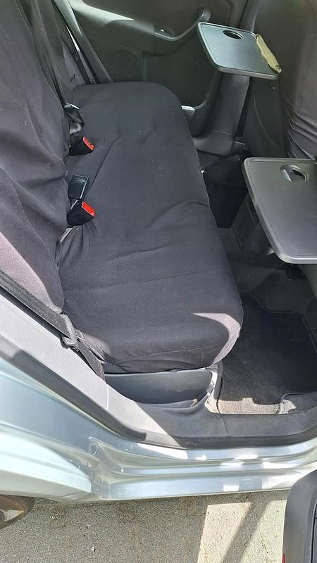 Grau Gebraucht 2005 VW Golf Plus Cross Van / Kleinbus | 2.500 € (Fairer Preis) - Bild 1/4