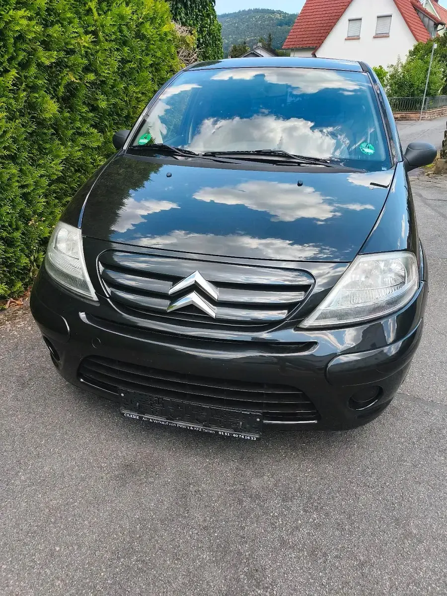 Gebraucht Citroën C3 75 PS (55 kW) 2009 Schwarz Kleinwagen