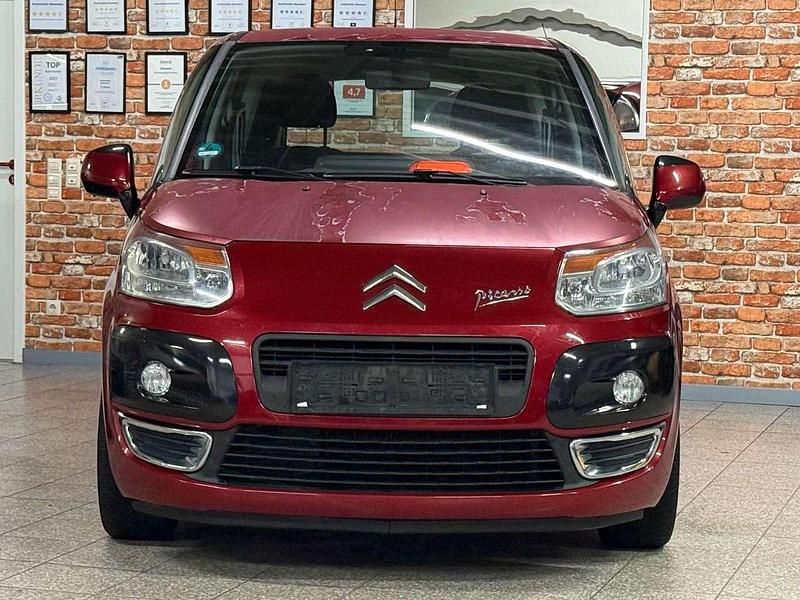 Gebraucht Citroën C3 Tendance 95 PS (69 kW) 2010 Rot Van / Kleinbus