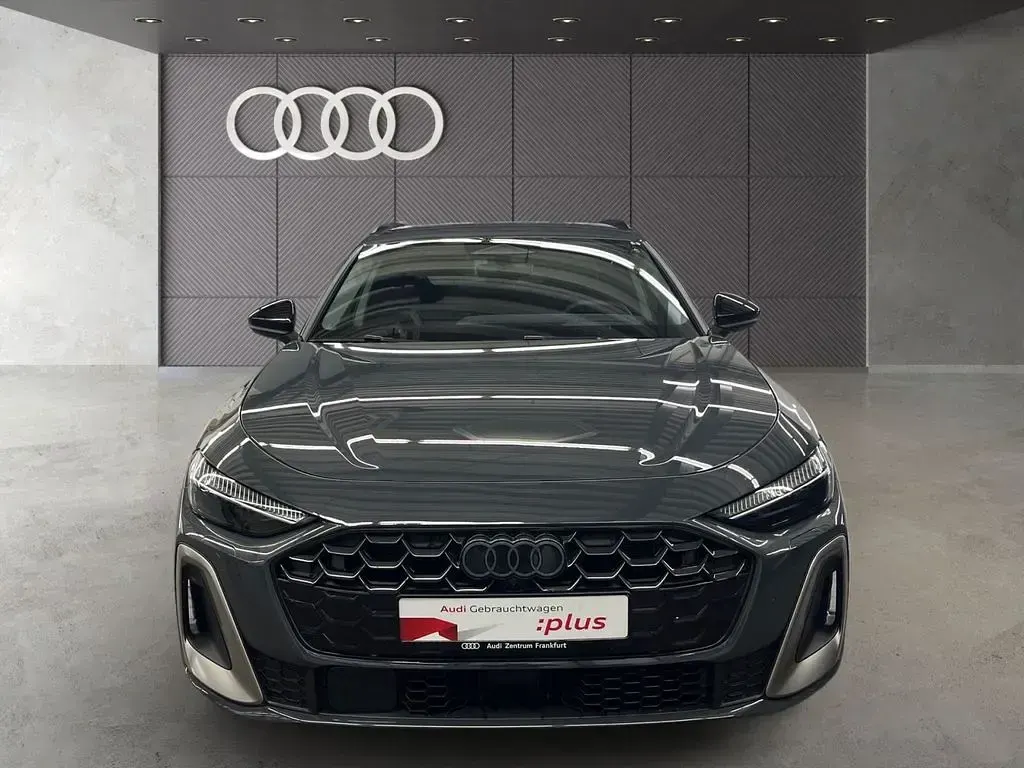 Gebraucht Audi A5 S-Line 204 PS (150 kW) 2025 Grau Kombi