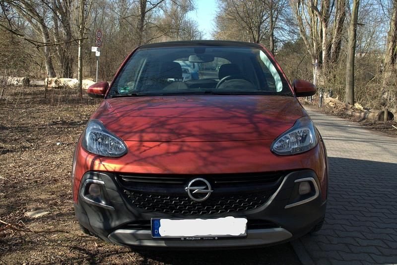 Andere farben Gebraucht 2014 Opel Adam Rocks Rocks Kleinwagen | 9.999 € (Etwas zu teuer) - Bild 1/4