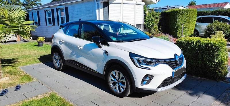 Weiß Gebraucht 2020 Renault Captur Intens SUV | 17.700 € (Fairer Preis) - Bild 1/4