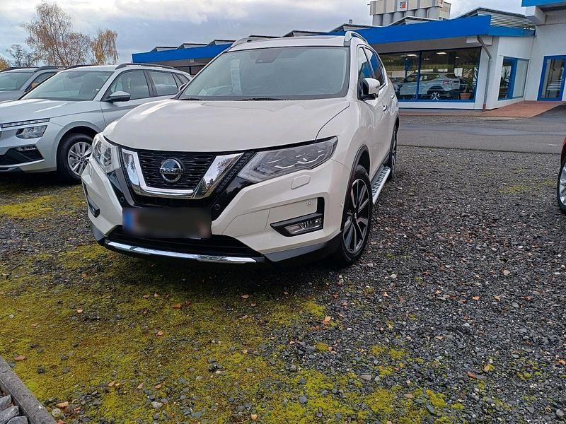 Gebraucht Nissan X-Trail 150 PS (110 kW) 2019 Weiß SUV