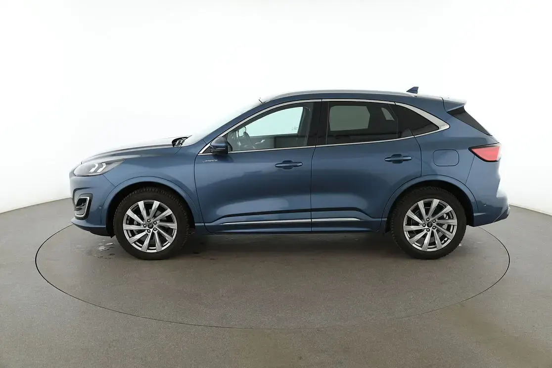 Gebraucht Ford Kuga Vignale 190 PS (139 kW) 2022 Blau SUV